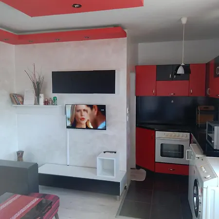 Red House Apartment *