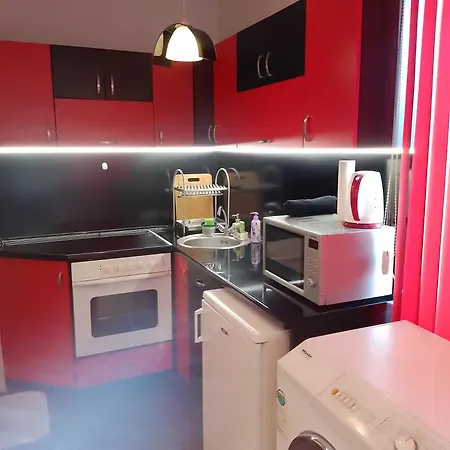 Red House Apartment *