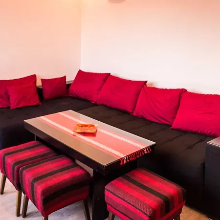 Red House Apartment *