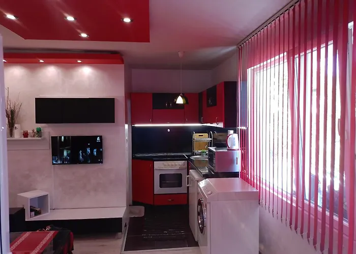 Red House Apartment *